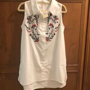 NWT Jennifer &Grace sleeveless top